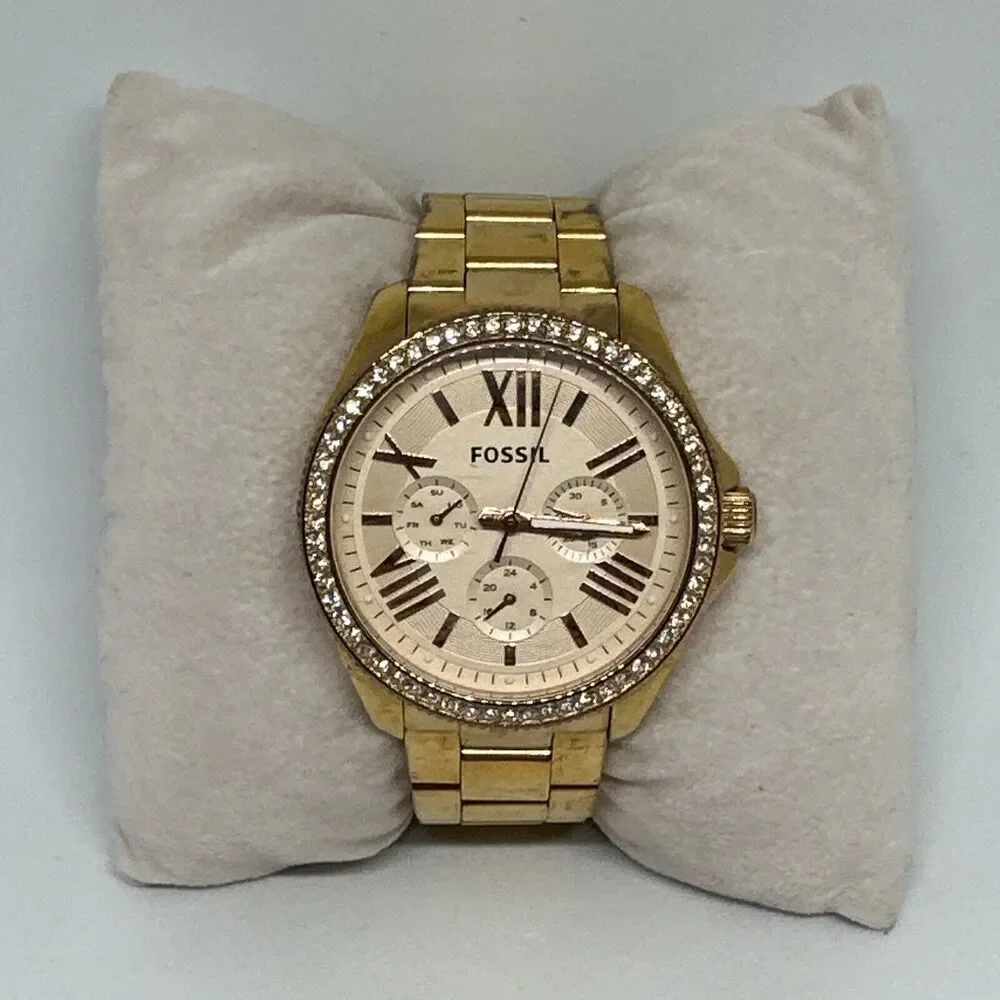 Unbranded fossil cecile